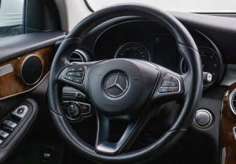 Подержанный автомобиль Mercedes-Benz GLC Coupe 2016 года (15 фото)