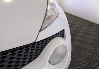 Подержанный автомобиль Nissan Juke 2014 года (11 фото)