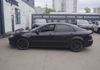 Подержанный автомобиль Mazda 6 Liftback 2006 года (8 фото)