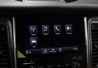 Подержанный автомобиль Porsche Macan 2017 года (20 фото)