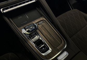 Подержанный автомобиль Geely Monjaro 2026 года (20 фото)