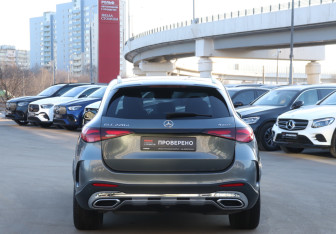 Подержанный автомобиль Mercedes-Benz GLC Coupe 2022 года (6 фото)