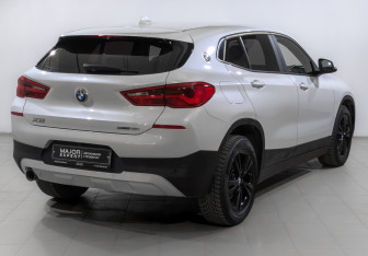 Подержанный автомобиль BMW X2 2018 года (5 фото)