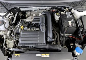 Подержанный автомобиль Volkswagen Passat Sedan 2020 года (9 фото)