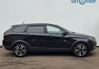 Подержанный автомобиль LADA (ВАЗ) Vesta Wagon 2023 года (4 фото)