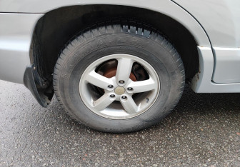 Подержанный автомобиль Hyundai Santa Fe 2008 года (12 фото)