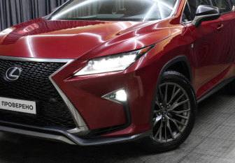 Подержанный автомобиль Lexus RX 2018 года (24 фото)