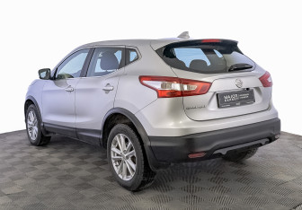 Подержанный автомобиль Nissan Qashqai 2019 года (7 фото)