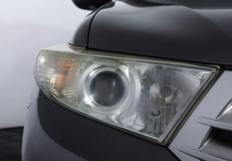 Подержанный автомобиль Toyota Highlander 2011 года (22 фото)