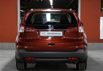 Подержанный автомобиль Honda CR-V 2014 года (6 фото)