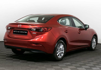 Подержанный автомобиль Mazda 3 Sedan 2015 года (5 фото)