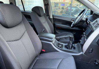 Подержанный автомобиль SsangYong Kyron 2013 года (10 фото)