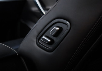 Подержанный автомобиль Geely Atlas 2019 года (10 фото)