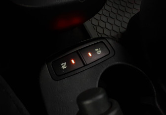 Подержанный автомобиль Hyundai Tucson 2007 года (15 фото)