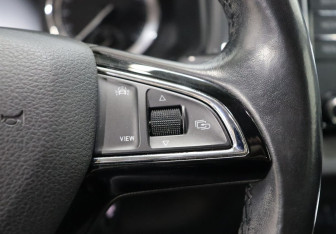 Подержанный автомобиль Skoda Karoq 2020 года (16 фото)