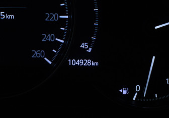 Подержанный автомобиль Mazda CX-9 2021 года (10 фото)