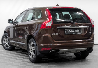 Подержанный автомобиль Volvo XC60 2014 года (7 фото)