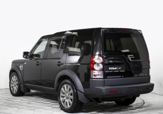 Подержанный автомобиль Land Rover Discovery 2012 года (7 фото)