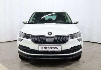 Подержанный автомобиль Skoda Karoq 2020 года (2 фото)