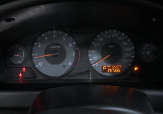 Подержанный автомобиль Nissan Almera Classic 2012 года (10 фото)