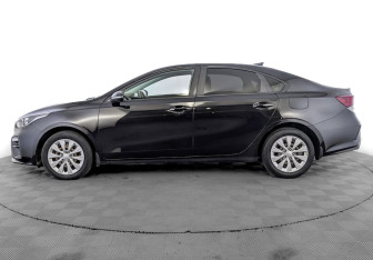 Подержанный автомобиль Kia Cerato Sedan 2020 года (8 фото)