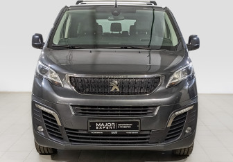Подержанный автомобиль Peugeot Traveller 2020 года (2 фото)