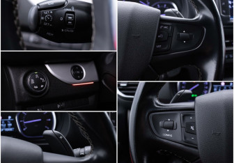 Подержанный автомобиль Peugeot Traveller 2018 года (17 фото)