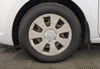 Подержанный автомобиль Skoda Rapid Liftback 2019 года (12 фото)