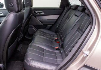 Подержанный автомобиль Land Rover Range Rover Velar 2018 года (11 фото)