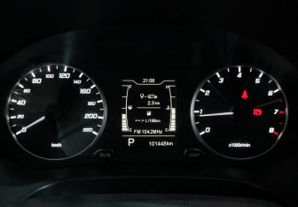 Подержанный автомобиль Chery Tiggo 4 2022 года (15 фото)