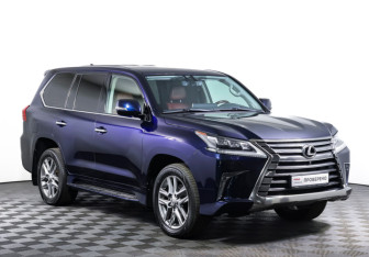 Подержанный автомобиль Lexus LX 2015 года (3 фото)