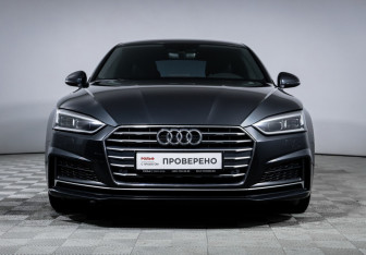 Подержанный автомобиль Audi A5 Liftback 2018 года (2 фото)