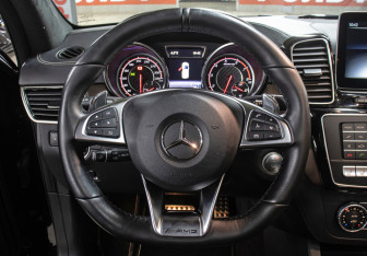 Подержанный автомобиль Mercedes-Benz GLE AMG 2018 года (17 фото)