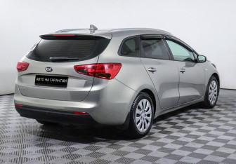 Подержанный автомобиль Kia Ceed Wagon 2017 года (3 фото)