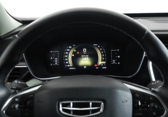 Подержанный автомобиль Geely Atlas Pro 2023 года (11 фото)