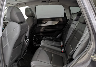 Подержанный автомобиль Chery Tiggo 7 Pro Max 2023 года (17 фото)