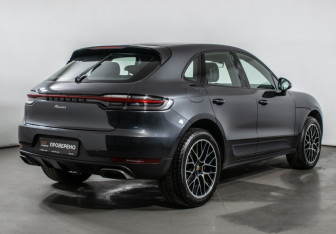 Подержанный автомобиль Porsche Macan 2019 года (5 фото)