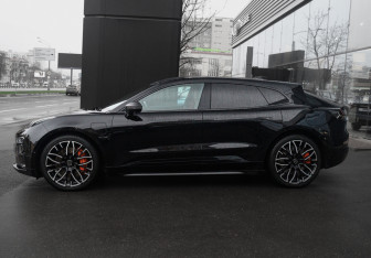 Подержанный автомобиль Zeekr 001 2023 года (8 фото)