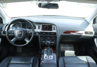 Подержанный автомобиль Audi A6 Sedan 2007 года (12 фото)