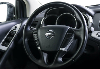 Подержанный автомобиль Nissan Murano Suv 2014 года (11 фото)