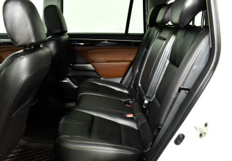 Подержанный автомобиль GAC GS8 2020 года (13 фото)