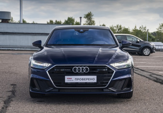 Подержанный автомобиль Audi A7 2020 года (2 фото)