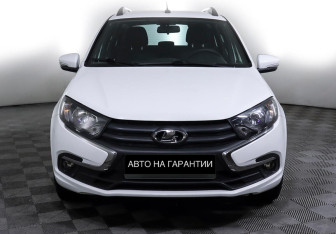 Подержанный автомобиль LADA (ВАЗ) Granta Wagon 2019 года (2 фото)