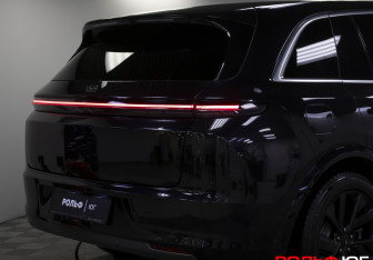 Подержанный автомобиль LiXiang L7 2024 года (32 фото)