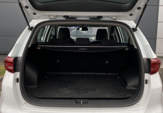 Подержанный автомобиль Kia Sportage 2019 года (10 фото)