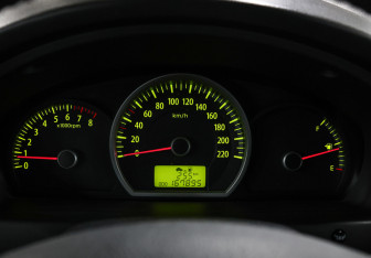 Подержанный автомобиль Kia Sportage 2010 года (13 фото)