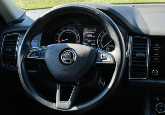 Подержанный автомобиль Skoda Kodiaq 2019 года (14 фото)