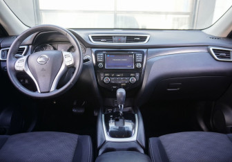 Подержанный автомобиль Nissan X-Trail 2018 года (12 фото)