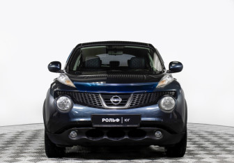 Подержанный автомобиль Nissan Juke 2012 года (15 фото)