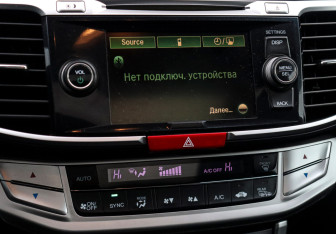 Подержанный автомобиль Honda Accord Sedan 2013 года (13 фото)